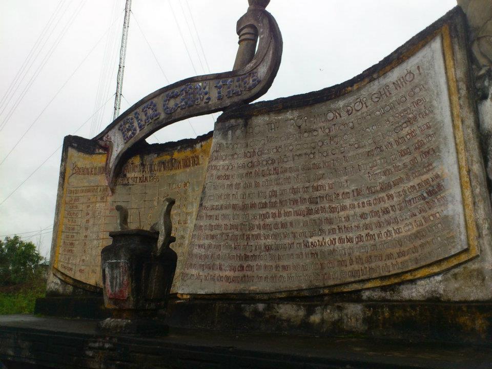 Memorial_of_Binh_Hoa_massacre