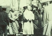 윤해동, 『식민지 근대의 패러독스』.